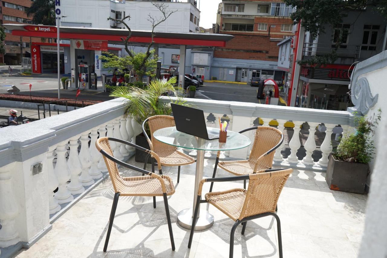 Petronio'S Hostel Cali Extérieur photo